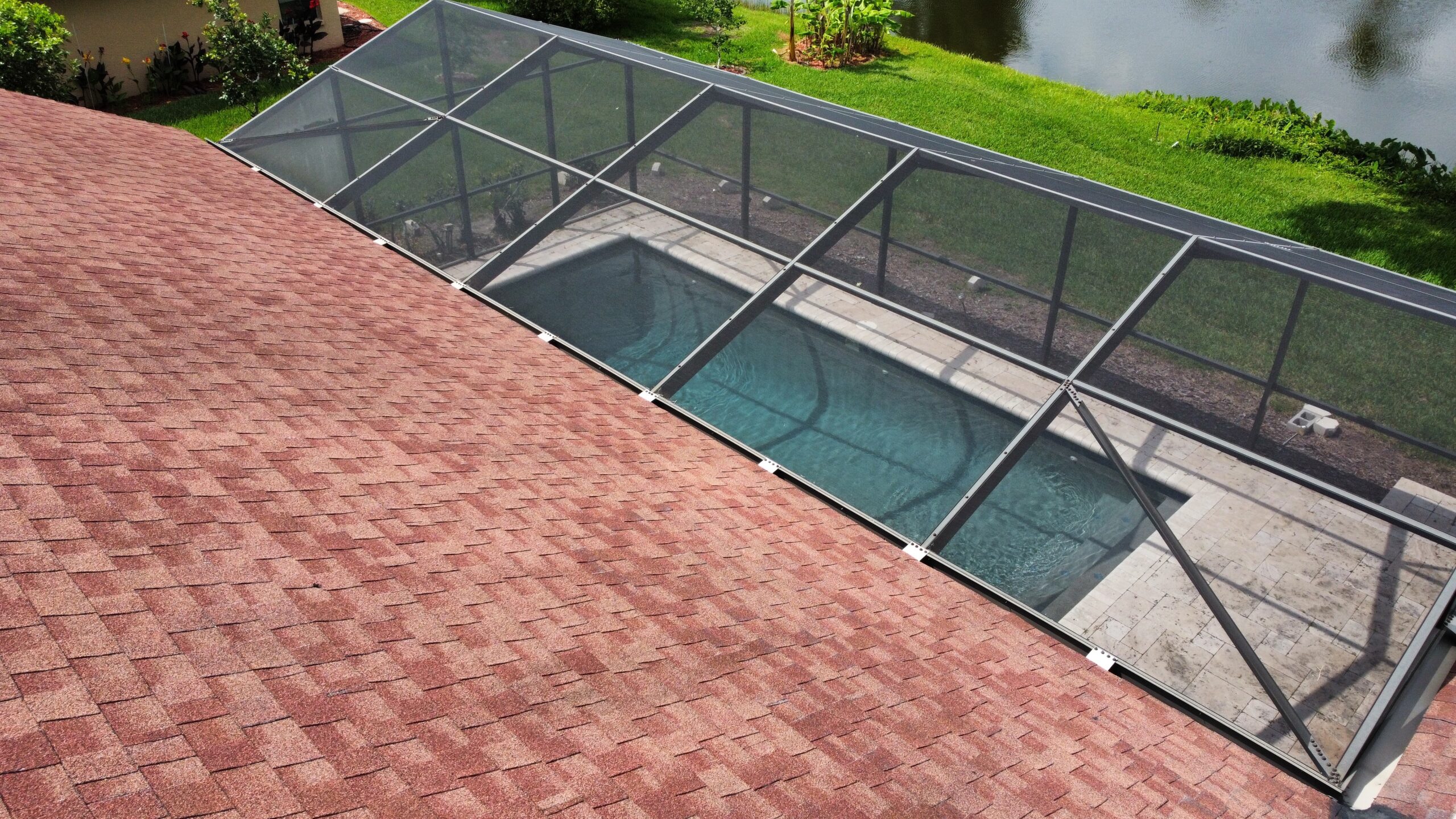 Rectractable Pool Enclosure