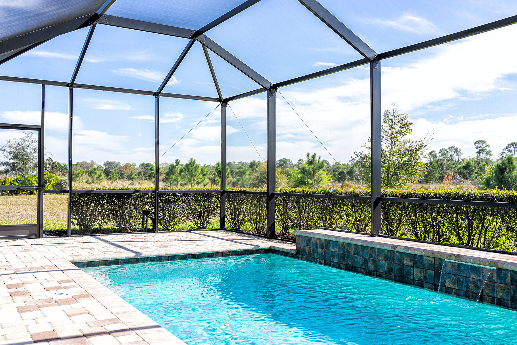 Retractable Pool Enclosure